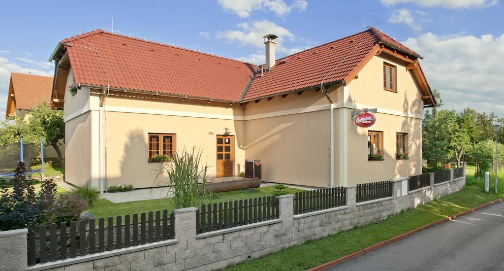 Penzion U Stoly Usilne Exterior foto