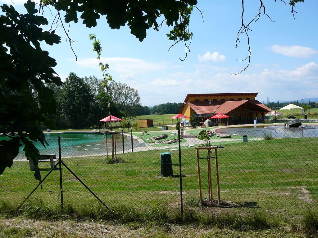 Penzion U Stoly Usilne Exterior foto